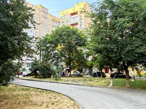 квартира за адресою Юліана Целевича вул., 18