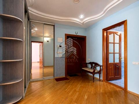 квартира по адресу Драгоманова ул., 56