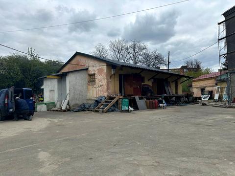 комерційна за адресою Небесної Сотні вул. (Кіквідзе), 34