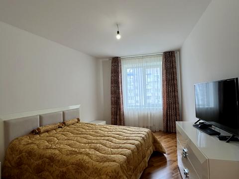 квартира за адресою Зодчих вул., 10