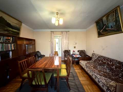 квартира за адресою Степана Бандери вул., 62