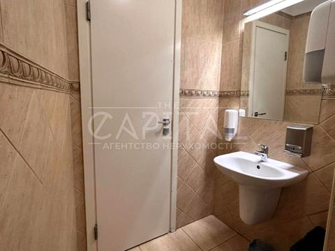 комерційна за адресою Михайлівська вул., 6-А