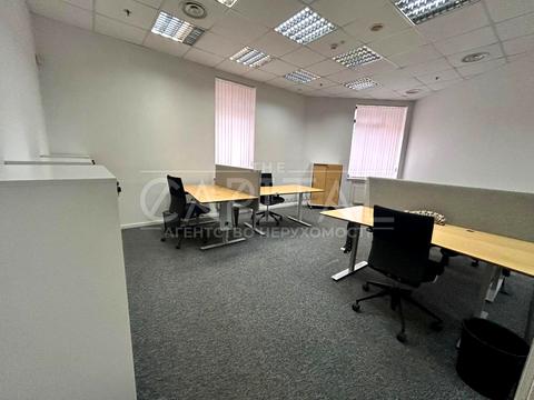 комерційна за адресою Михайлівська вул., 6-А