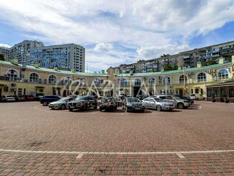 коммерческая по адресу Леси Украинки бульв., 14