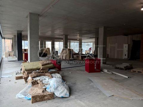 комерційна за адресою Київ, Нововокзальна вул., 19