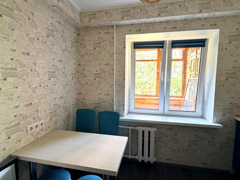 квартира за адресою Євгена Коновальця вул. (Щорса), 35