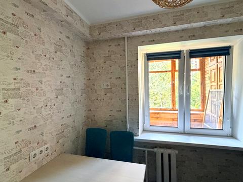 квартира за адресою Євгена Коновальця вул. (Щорса), 35