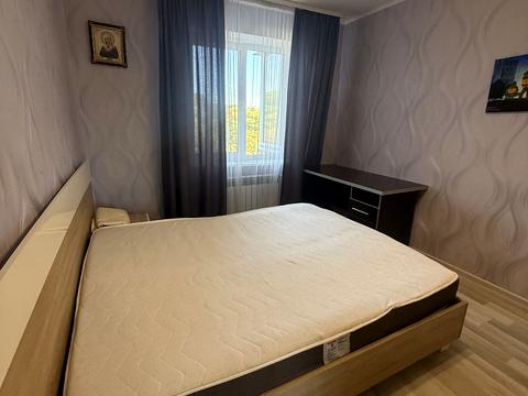 квартира за адресою В'ячеслава Чорновола вул., 60