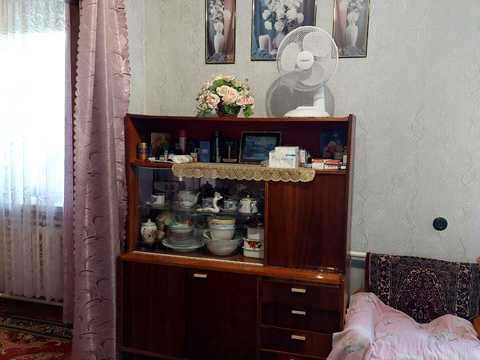 будинок за адресою Вишнева вул.