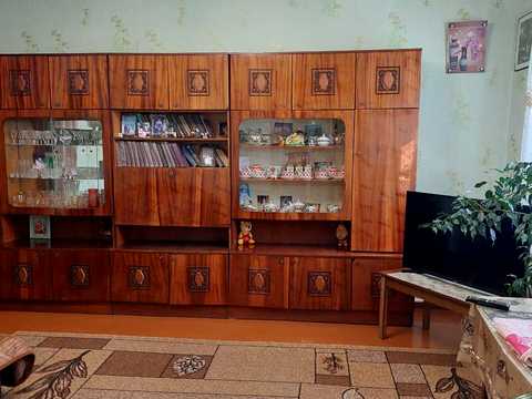 будинок за адресою Вишнева вул.