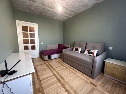 квартира за адресою 15 Квітня вул., 1