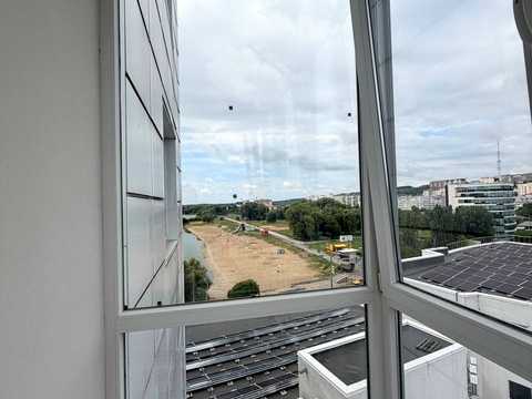 квартира по адресу Степана Бандери ул., (Будинок 1)