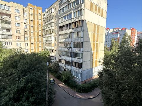 квартира по адресу Машиностроителей ул., 1-В