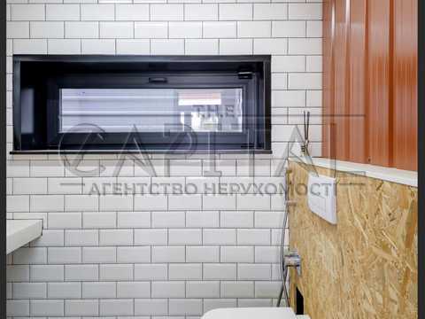 комерційна за адресою Будівельна вул., 9-А