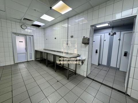 комерційна за адресою Київ, Архітектора Ніколаєва вул., 7