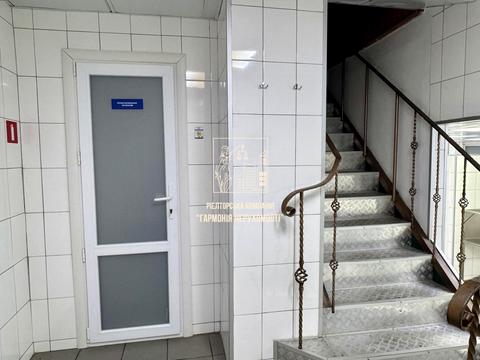 комерційна за адресою Київ, Архітектора Ніколаєва вул., 7