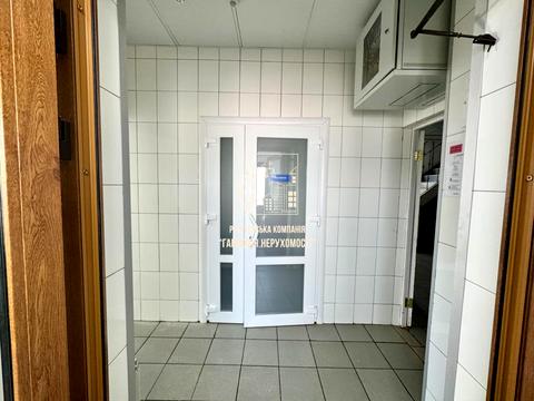 комерційна за адресою Київ, Архітектора Ніколаєва вул., 7