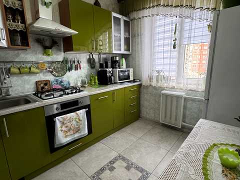 квартира за адресою Рівне, Романа Шухевича вул., 24