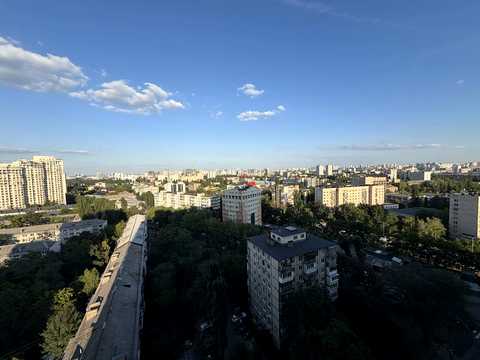 квартира за адресою Авіаконструктора Ігоря Сікорського вул. (Танкова), 1