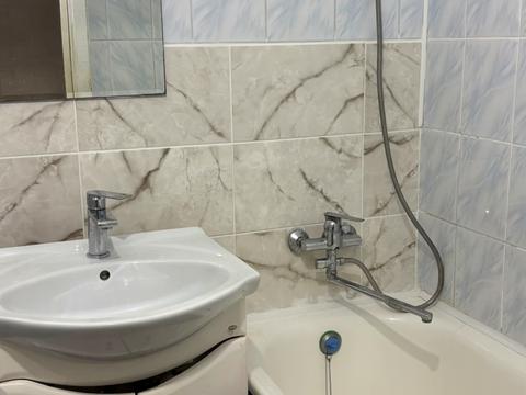 квартира за адресою Академіка Булаховського вул., 38