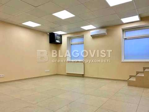 комерційна за адресою Юрківська вул., 28