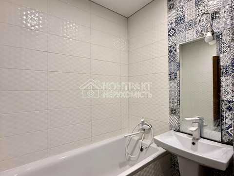 квартира по адресу Амосова ул. (Корчагінців), 23
