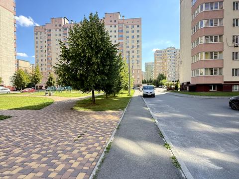 коммерческая по адресу Боголюбова ул., 12