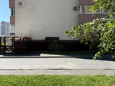 коммерческая по адресу Боголюбова ул., 12