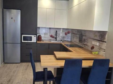 квартира за адресою Червоної Калини просп., 56