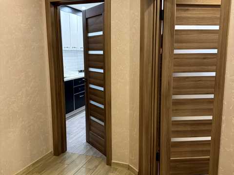 квартира за адресою Гайдамацька вул. (Марфи Струтинської), 13-Б