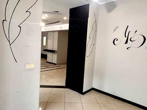 комерційна за адресою Рівне, Степана Бандери вул., 59