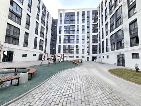 квартира за адресою Данила Галицького вул., 25