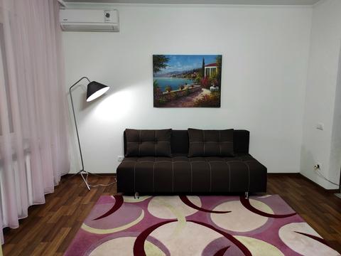 квартира за адресою Анни Ахматової вул., 43