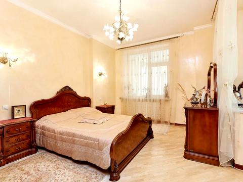 квартира за адресою Старонаводницька вул., 13