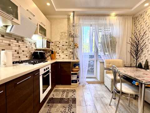 квартира за адресою Рівне, Льонокомбінатівська вул., 9а