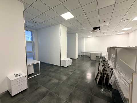 комерційна за адресою Дніпро, Мечникова вул., 14г