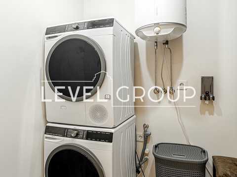 квартира за адресою Салютна вул., 2к6
