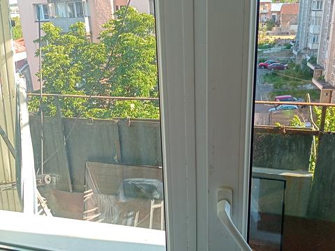 квартира за адресою Братів Дужих вул. (Володимира Комарова), 2