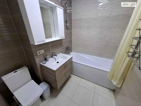 квартира по адресу Героїв Майдану ул., 19-Б