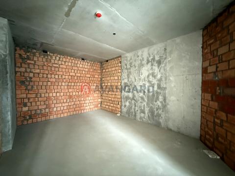 1873223573301561