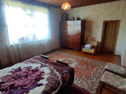 будинок за адресою с. Озеряни, Молодіжна