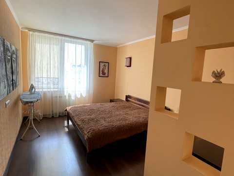 квартира за адресою Олени Пчілки вул., 2