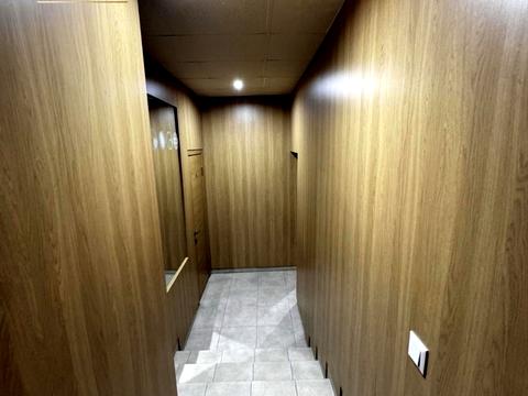 комерційна за адресою Олександра Кониського вул., 82