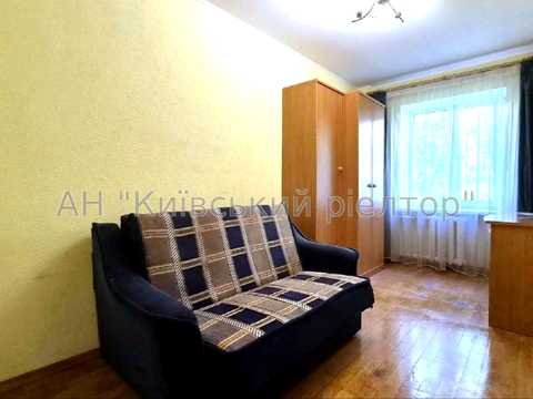 квартира по адресу Голосеевский просп. (40-летия Октября), 126к4