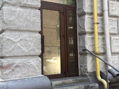 коммерческая по адресу Воздухофлотский просп. (Повітрофлотський), 25