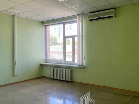 комерційна за адресою Лесі Українки бульв., 34