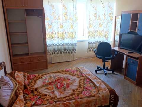 квартира за адресою Юрія Литвинського вул. (Російська), 64