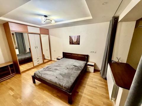 квартира по адресу Кловский спуск, 20