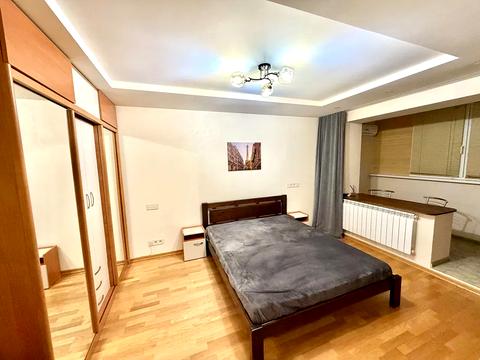 квартира по адресу Кловский спуск, 20
