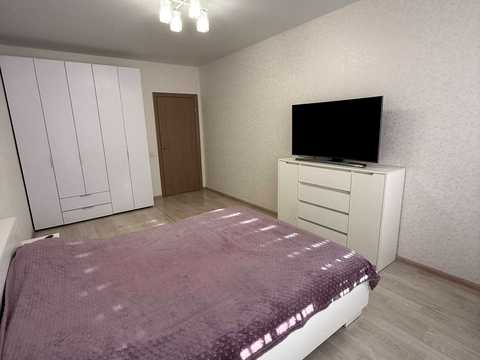 квартира за адресою Михайла Грушевського вул., 30г